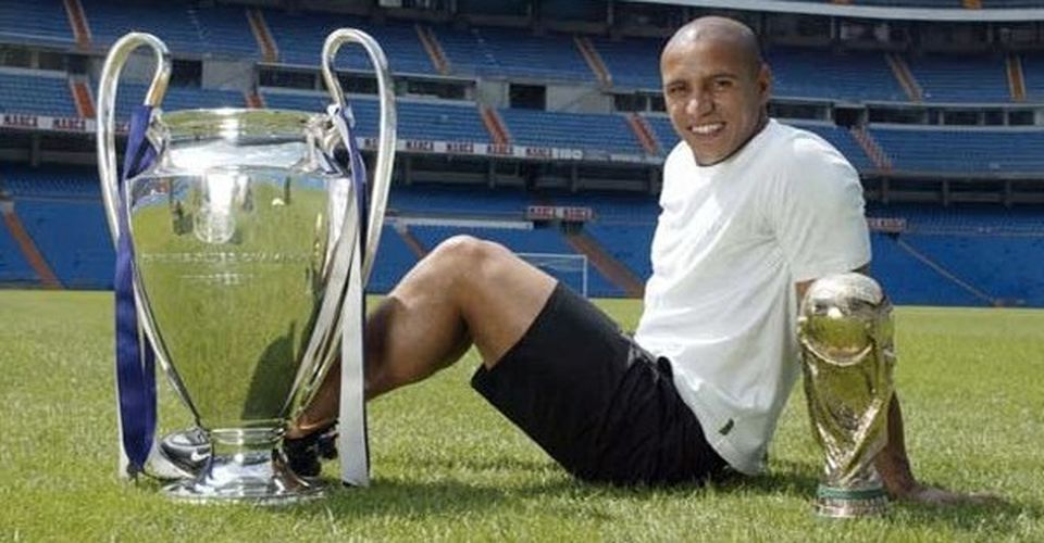 Roberto Carlos Tiểu sử | Gia đình | Sự nghiệp | Giá trị ròng - Sportslibro.com
