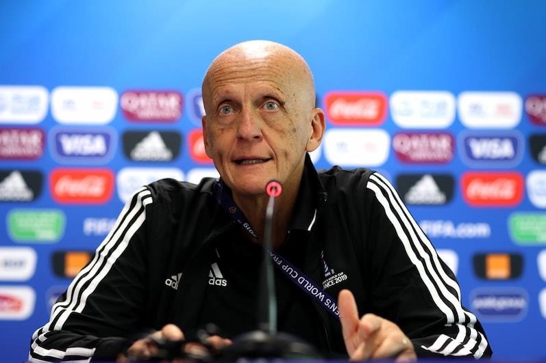 Trọng Tài Collina - Huyền Thoại Số 1 Làng Bóng Đá - PNMTNT