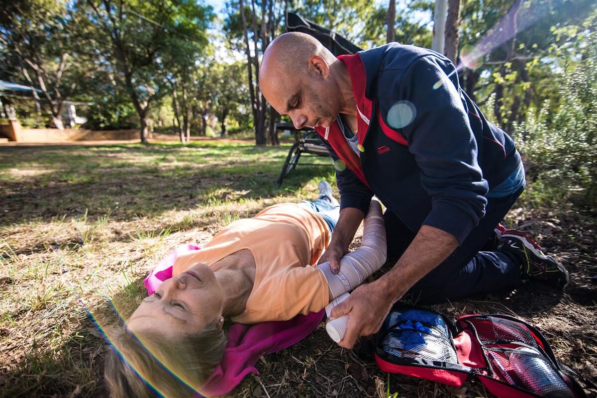 Kỹ năng sinh tồn là gì? 11 kỹ năng sinh tồn cơ bản cần thiết nhất