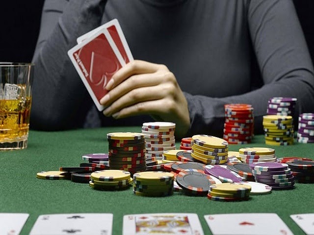 Cách chơi poker hay và mẹo chơi poker hiệu quả