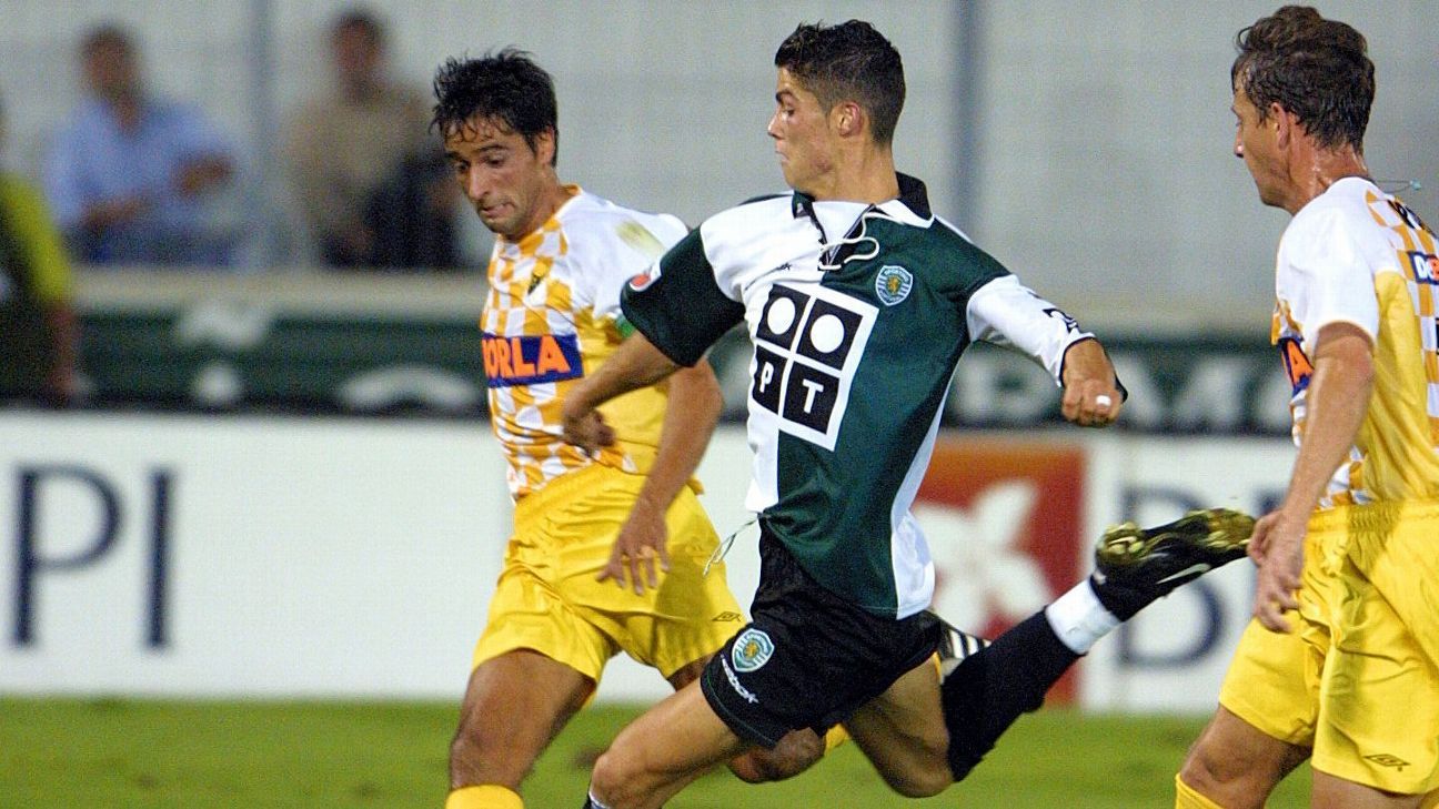 Bàn thắng đầu tiên trong sự nghiệp của Cristiano Ronaldo vang vọng sau 15 năm vinh quang - ESPN