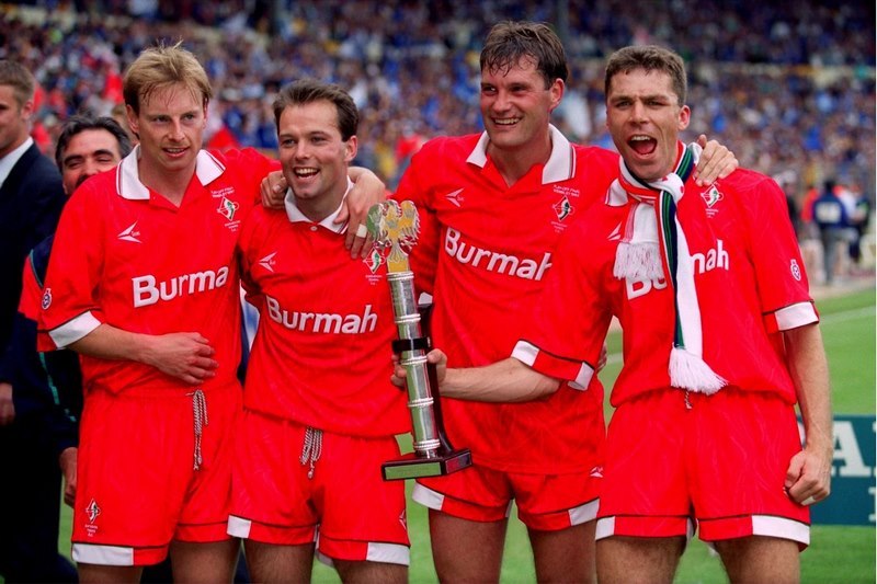 Câu lạc bộ Swindon Town - Đơn vị bóng đá nổi tiếng nước Anh - ONE88vn