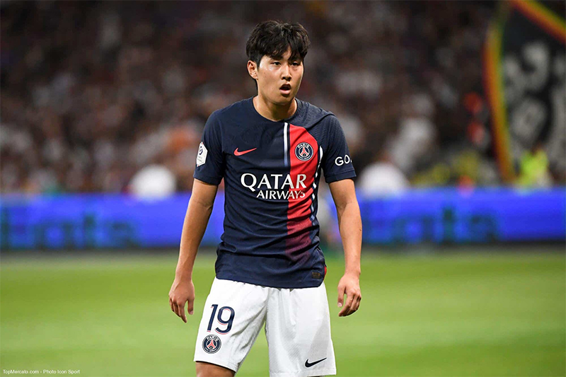 Cầu thủ Hàn Quốc nổi tiếng nhất: "Thần tượng quốc dân" Son Heung Min