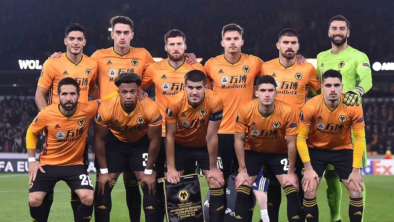 Câu lạc bộ bóng đá Wolverhampton Wanderers và những điểm nổi bật