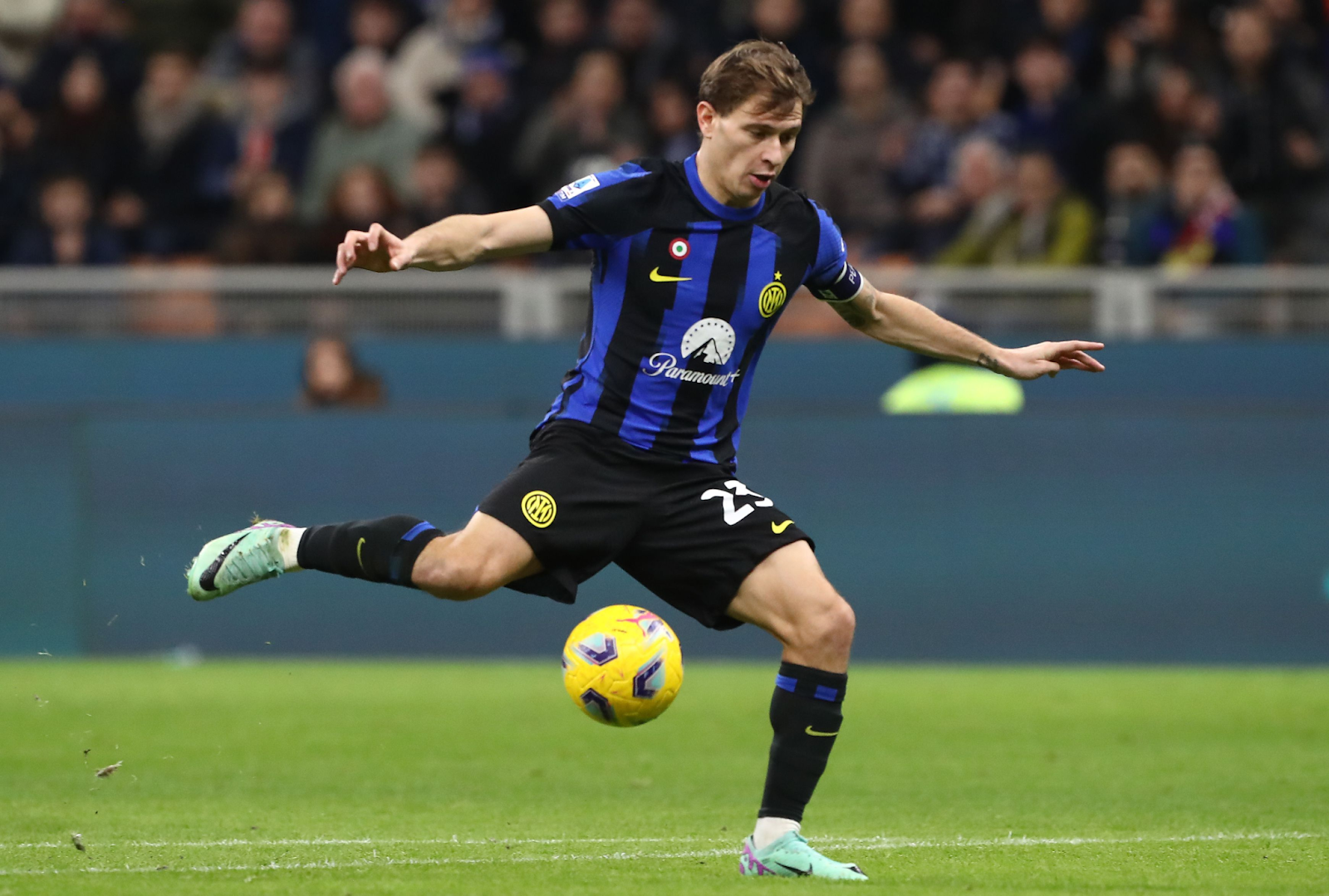 Nicolò Barella: Ngôi sao trẻ tiềm năng của bóng đá Italia