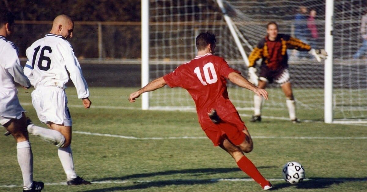 Tiền đạo là gì? 3 vị trí tiền đạo phổ biến