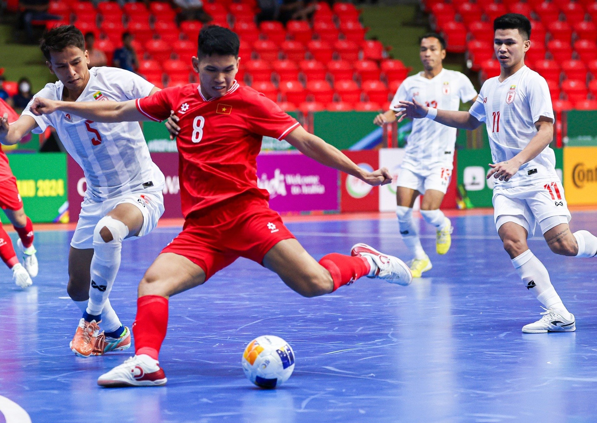 Futsal Việt Nam chia điểm với Myanmar tại giải đấu châu Á