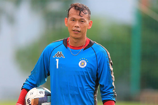 Thủ môn Bùi Tấn Trường: Từng mắc sai lầm chí mạng 12 năm trước | Tin tức Online