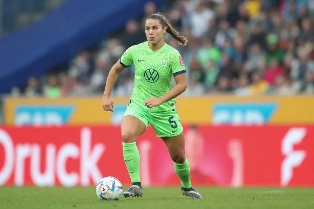 Top 10+ Tiền vệ nữ xuất sắc nhất thế giới hiện nay Top 10+ Những Tiền Vệ Nữ Xuất Sắc Nhất Thế Giới Hiện Nay - gocgiaitri.edu.vn