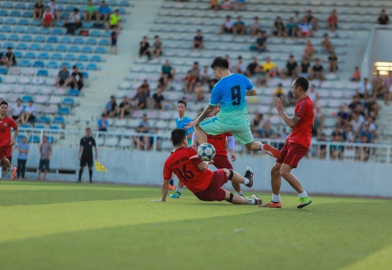 7 luật bóng đá side mới nhất của Liên đoàn bóng đá Việt Nam