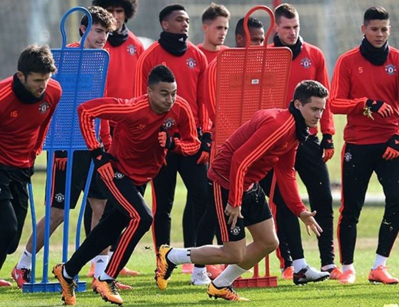 Các bài tập tăng cường thể lực khi chơi bóng đá | Sport9 Việt Nam