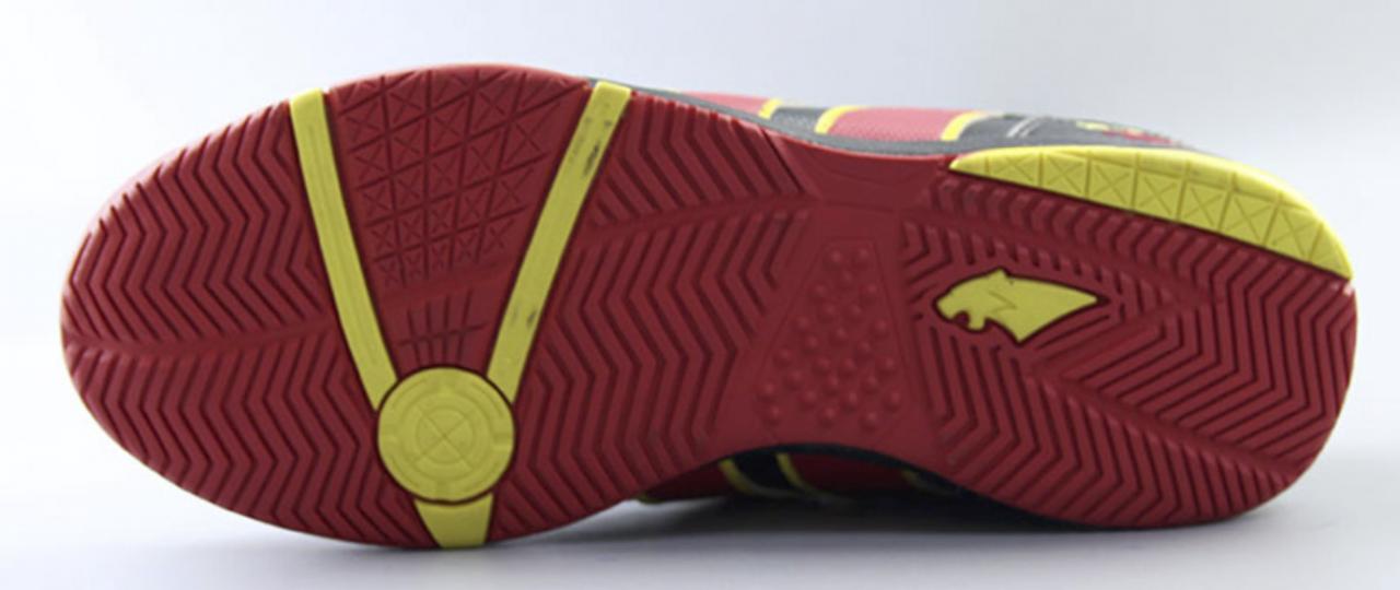 Các loại đế giày đá bóng và cách chọn đế giày đá bóng phù hợp