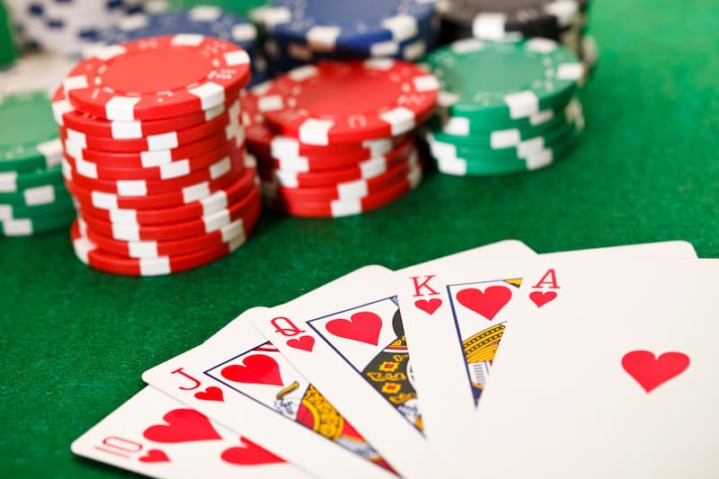 BÍ QUYẾT CHƠI POKER DỄ HIỂU NHẤT DÀNH CÁC CHO TÂN BINH