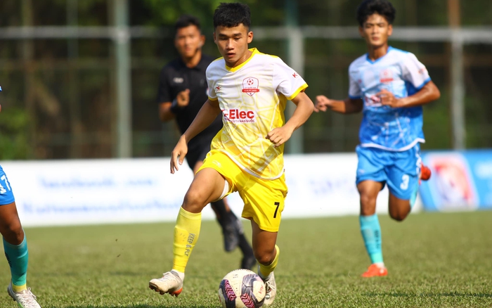 Bất ngờ với bóng đá trẻ Huế