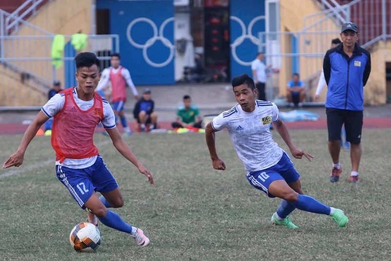 CLB bóng đá Huế: Vẫn phải xây dựng lại từ đầu với thế hệ 'chồi non' | TRANG THỂ THAO