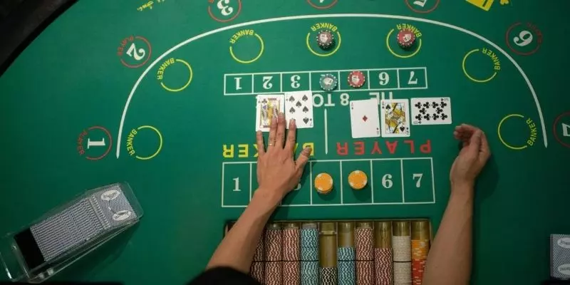 Luật chơi Baccarat - Hướng dẫn chi tiết và kinh nghiệm cho người mới chơi - betvisa