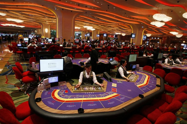 Các Loại Baccarat – Khám Phá Trò Chơi Đánh Bài Phổ Biến Nhất Hiện Nay