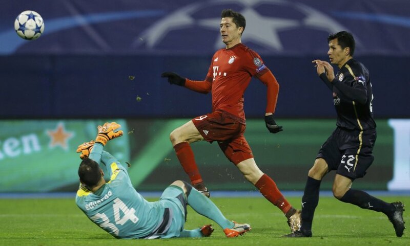 Tìm hiểu tiền đạo trung tâm là gì? Vai trò trong bóng đá