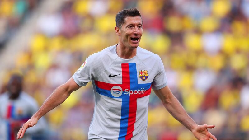 Tìm hiểu tiền đạo trung tâm là gì? Vai trò trong bóng đá