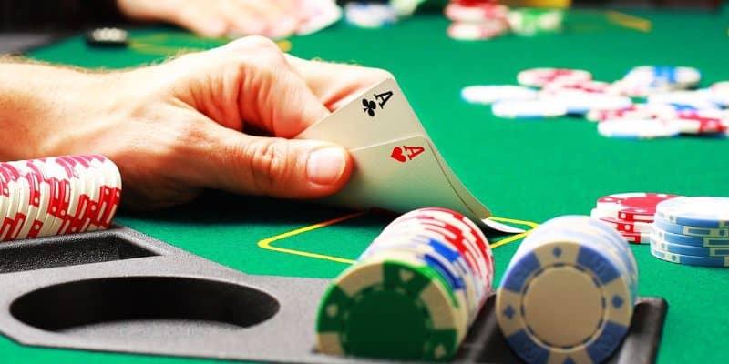 Gemwin - Cách chơi Poker đơn giản cho người mới bắt đầu