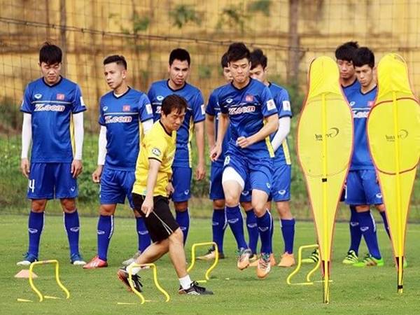 Mẹo phục hồi thể lực nhanh chóng trong bóng đá