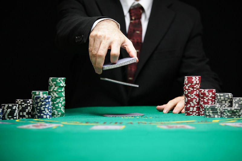 Block Bet Poker là gì? Thông tin chi tiết về Block Bet Poker