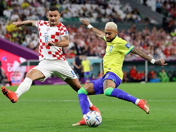 Bạn biết có bao nhiêu cầu thủ trong một trận bóng đá?