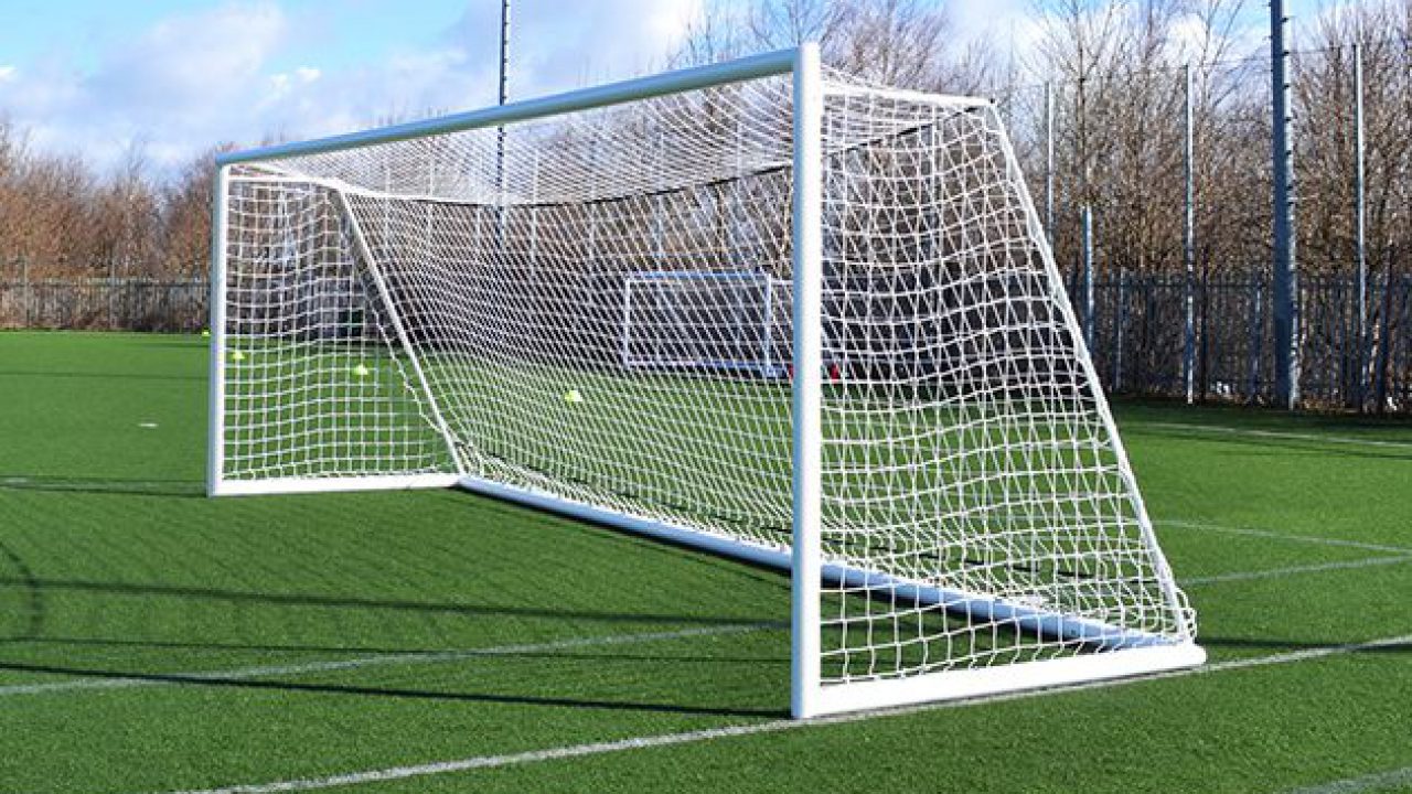 Tìm hiểu thêm về kích thước khung thành bóng đá theo tiêu chuẩn của FIFA