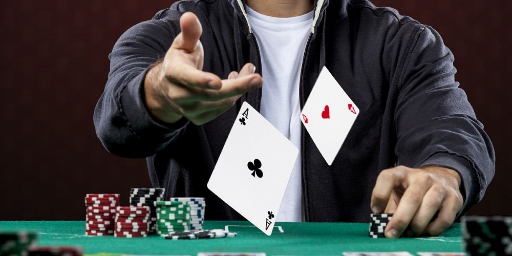 Donk Bet Poker là gì? Khi nào nên sử dụng Donk Bet Poker?
