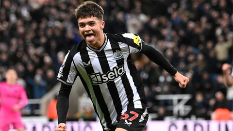 Lewis Miley, người giữ kỷ lục mới của Newcastle - Bongdaplus.vn