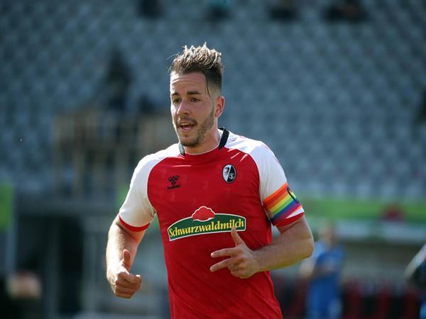 Tiểu sử của Christian Gunter - một hậu vệ tài năng