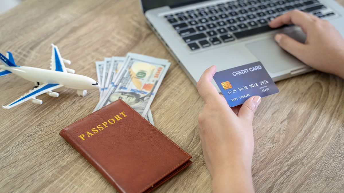 Những web đặt vé máy bay tết giá rẻ uy tín nhất hiện nay