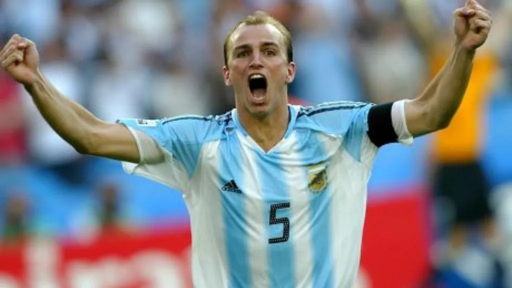 Tiểu Sử Esteban Cambiasso – Cầu Thủ Nổi Tiếng Bóng Đá Argentina