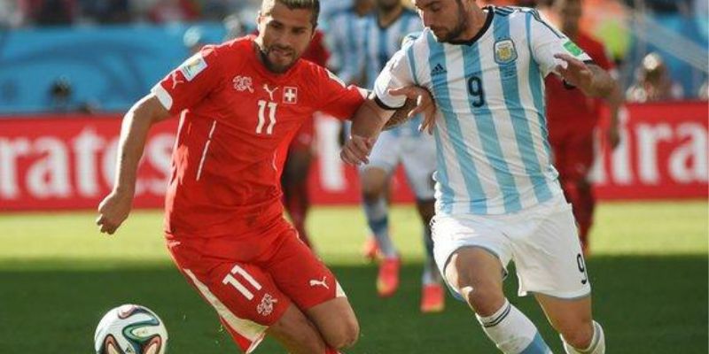 Tiểu sử Valon Behrami và những cột mốc đáng nhớ nhất