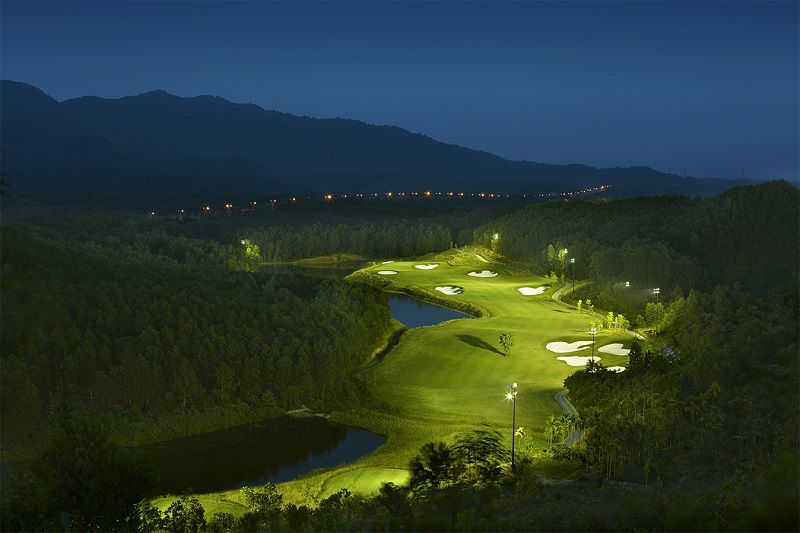 Câu lạc bộ Golf Bà Nà Hills về đêm