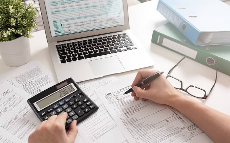 Những nghề nghiệp nào phù hợp nhất với người thuận não trái? - Blog JobsGO