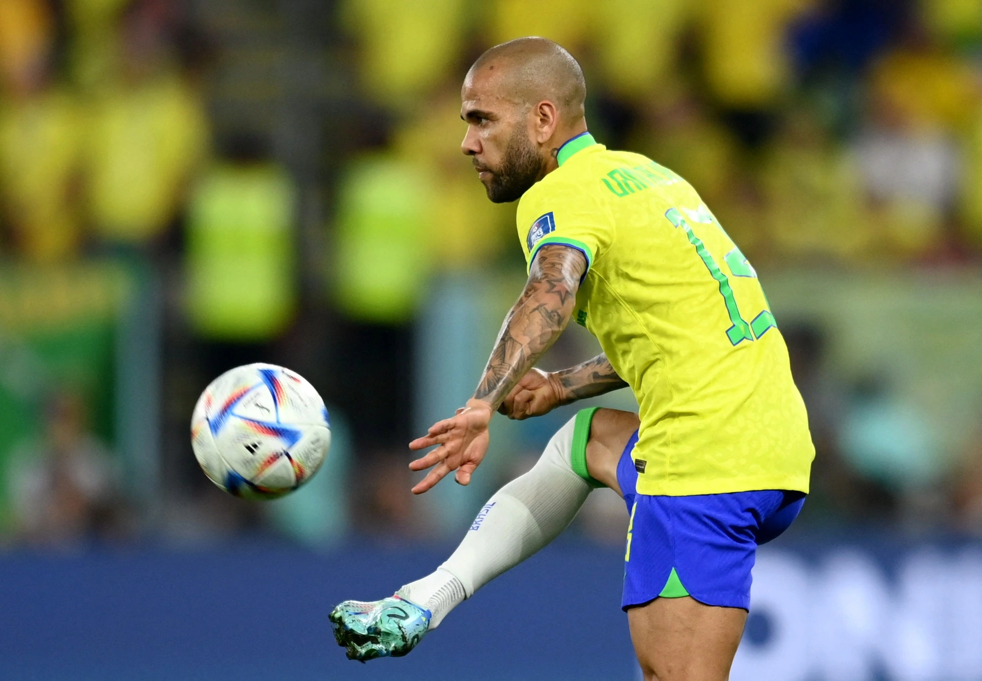 Hậu vệ huyền thoại Dani Alves có nguy cơ phải chịu mức án 12 năm tù.
