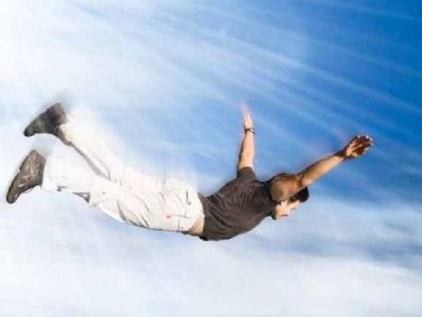 Mơ thấy bay đánh con gì? Điềm báo mơ thấy bay là gì?